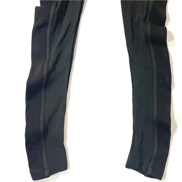 BCBGMaxAzria, kaki leggings, xxs, perfect condition - Picture 5 of 11